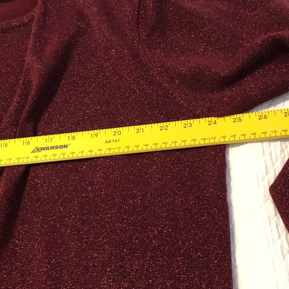 First 1 Issue Liz Claiborne Glitter Red Sparkle 2X - Picture 7 of 8